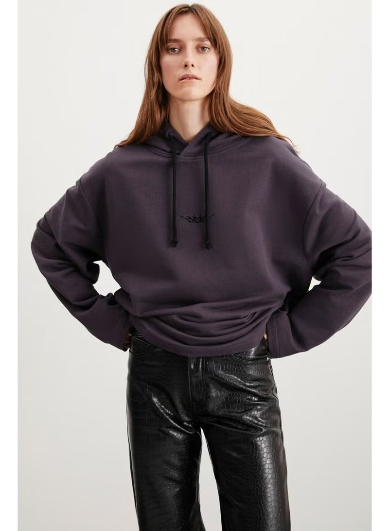 GRIMELANGE Marylou Women's Oversize Pattern Hooded Purple Sweatshirt - Image 2